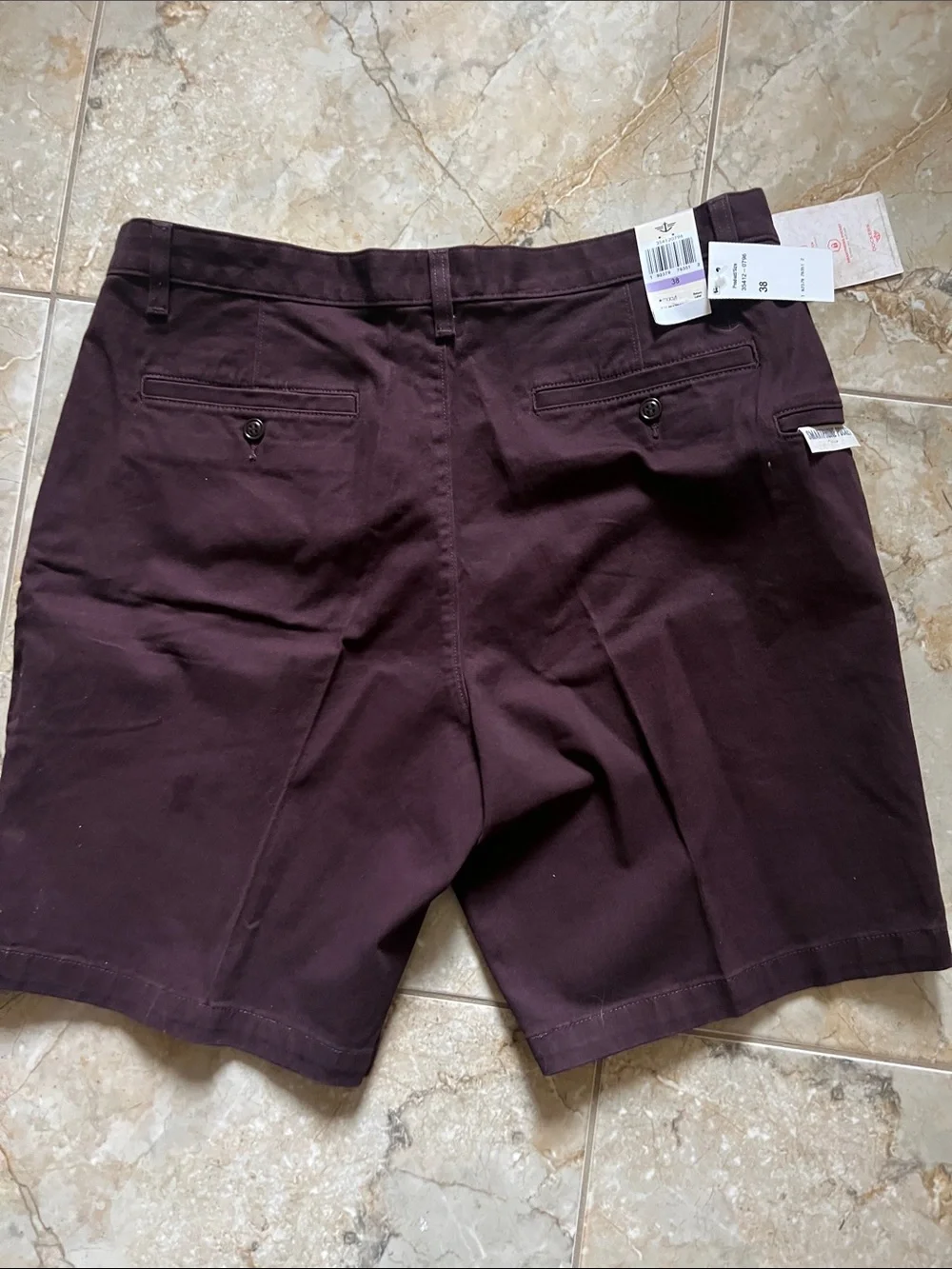Dockers Men's Perfect Short in Deep Burgundy - Classic Fit Smart Phone Pocket